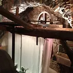Vakantiehuis Soqquadro Art&Relax Alassio - Romantico Frantoio 1600 *