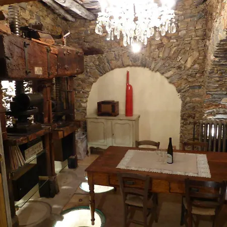 Semesterbostad Soqquadro Art&Relax Alassio - Romantico Frantoio 1600 Alassio